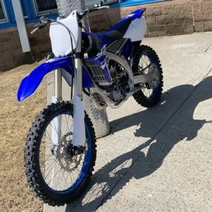 Meet your Posher, Gavin